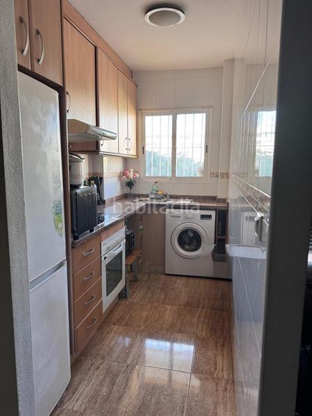 Foto 876f0e73-23e6-4442-9fb4-3e3a28ec508b. Pis a Campello Playa Campello (el)