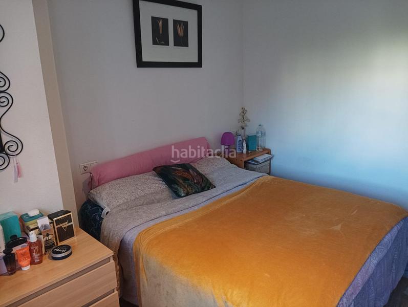 Foto d3e2c0fd-531f-49e2-b3d4-31a3e34014f0. Pis a Campello Playa Campello (el)