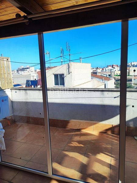 Foto f1e5e6e1-9aee-4aa5-abd8-a5c30c608be6. Àtic a Campello Pueblo Campello (el)