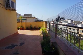 Pis a Sant miquel. Exclusivo atico 3h 1b 99m2  70m2 terraza frente estacion renfe