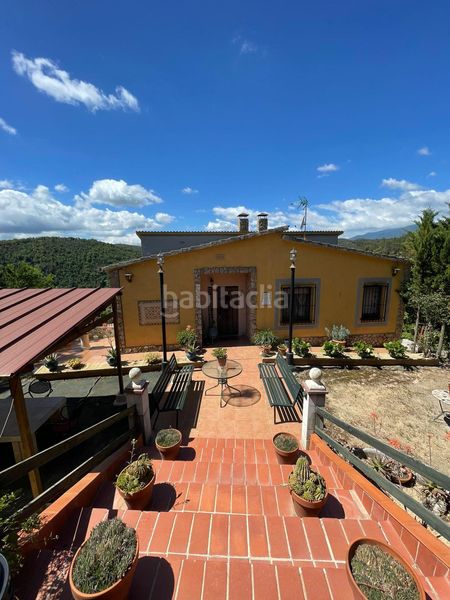 Foto caedba7f-db64-4bfc-9aa6-98817cfec885. Casa amb aparcament a Massanes
