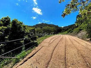 Mas à Sant Iscle de Vallalta. Finca rustica masia bien ubicada soleada....