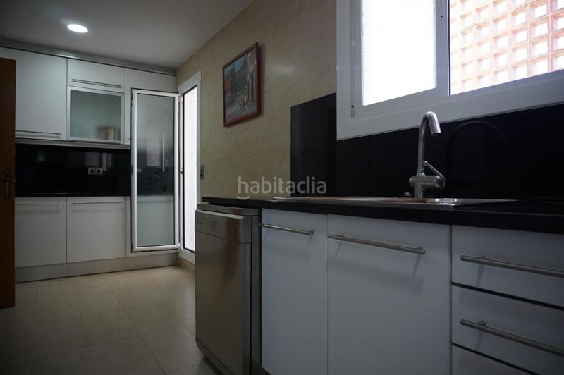Foto 57f40680-d055-475f-a2ac-f6d252bd1e5b. Penthouse with heating in Centre Pineda de Mar