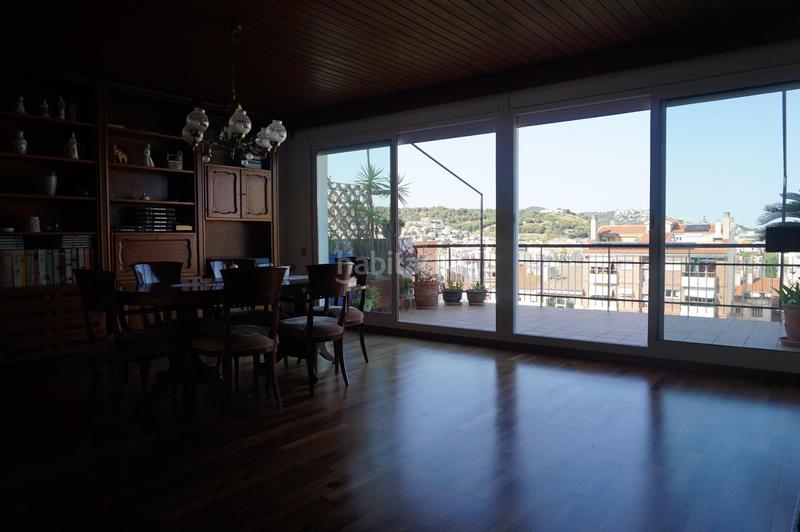 Foto 75f10f5d-2173-4fd5-bb11-aedb59e2c0ea. Penthouse with heating in Centre Pineda de Mar