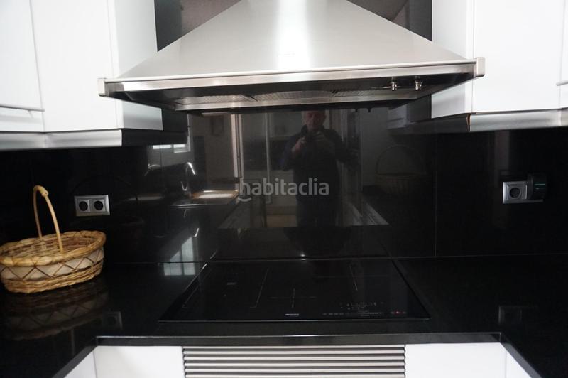 Foto efd58513-9aff-4ba7-ae9f-d556280a465e. Penthouse with heating in Centre Pineda de Mar