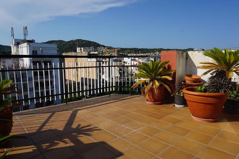Foto f51da6b9-4b55-498c-9884-153bf1c6b045. Penthouse with heating in Centre Pineda de Mar