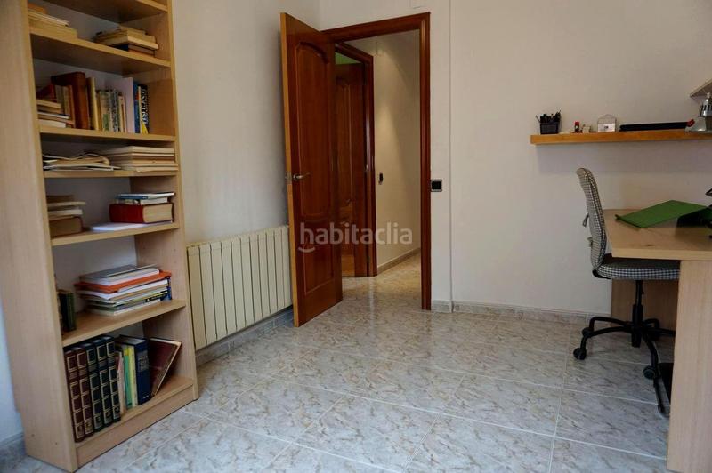 Foto 40c94494-d65f-4258-a2ef-1c62a661ba66. Casa amplia casa adosada con garaje doble, terraza y 4 habitaciones lista para entrar a vivir en Tordera