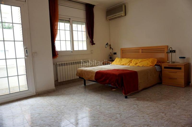 Foto 59da9097-ab05-4ad1-bdfa-156ef7a535c6. Casa amplia casa adosada con garaje doble, terraza y 4 habitaciones lista para entrar a vivir en Tordera
