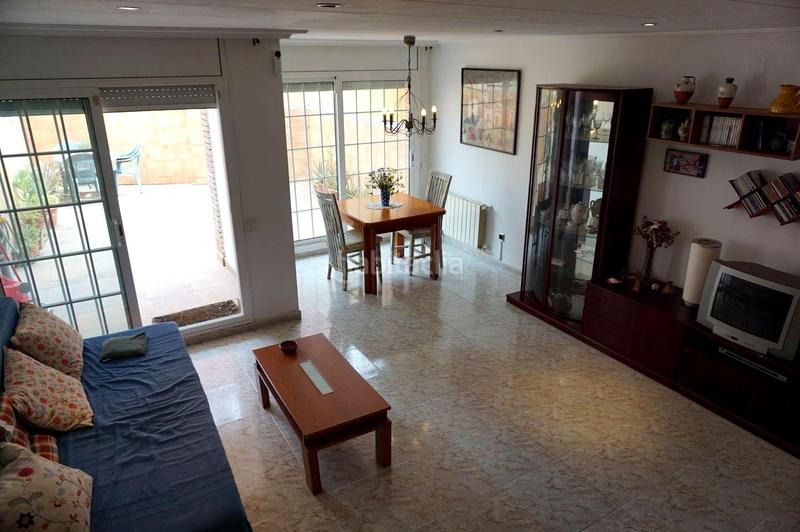Foto 6b709d81-b9ed-47de-aefb-44db376715b5. Casa amplia casa adosada con garaje doble, terraza y 4 habitaciones lista para entrar a vivir en Tordera