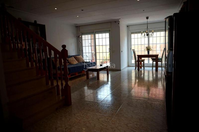 Foto c1630e13-fdcc-41b2-8f97-3304d53d161e. Casa amplia casa adosada con garaje doble, terraza y 4 habitaciones lista para entrar a vivir en Tordera