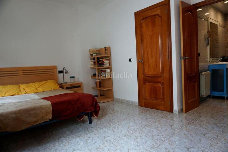 Foto ed96f678-7eb8-4c26-8cad-125d48e97ddd. Casa amplia casa adosada con garaje doble, terraza y 4 habitaciones lista para entrar a vivir en Tordera