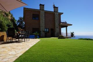 Xalet a Roca Grossa. Exclusiva finca con vistas panorámicas en lloret de mar  entorno
