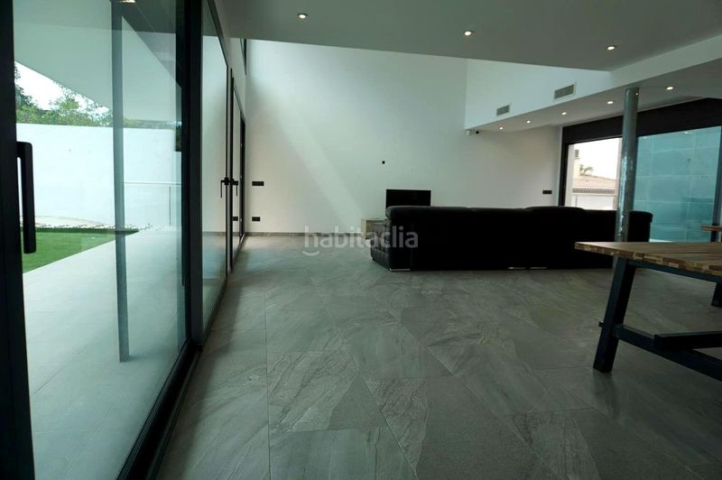 Foto 1da6dae8-ca9f-4335-906e-20a8f2fcbead. Casa amb aparcament piscina a Lloret Blau - La Creu de Lloret Lloret de Mar