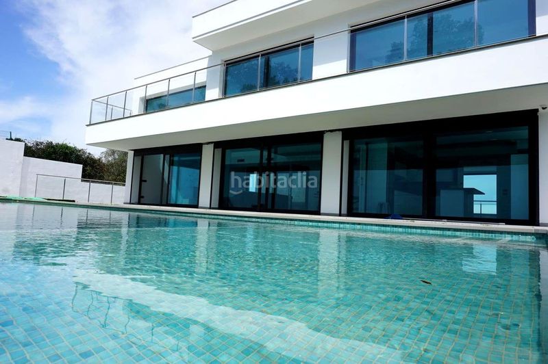 Foto 3f3951c7-c61a-4037-aae3-64c1e32b36bc. Casa amb aparcament piscina a Lloret Blau - La Creu de Lloret Lloret de Mar
