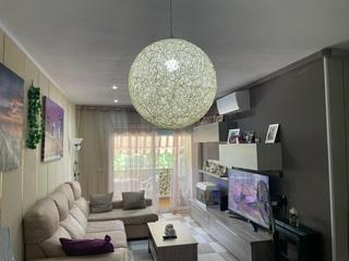 Appartement à Tordera. Piso con encanto y acabados modernos en zona tranquila de torder
