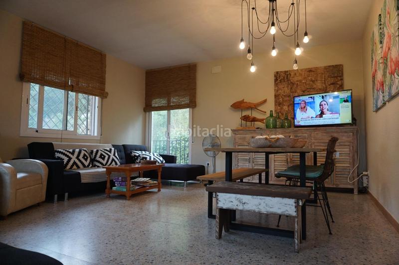 Foto c9962da6-806b-41b6-abde-ae617ed01456. Chalet  con gran parcela y muchas posibilidades en Palafolls