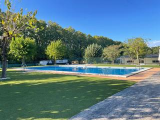 Casa a Niàgara Parc -Àgora Parc. Casa de camping en venta con 4 habitaciones, terraza y piscina c