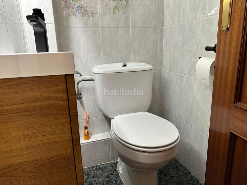 Foto c4c0d0b1-0b4a-4f88-a13c-dace24d6ab6a. Duplex with heating in Cerdanyola Nord Mataró