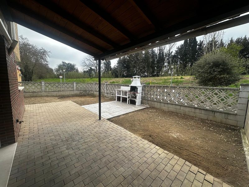 Foto b90463af-22fb-44dd-b973-c4c53e499048. Casa amb calefacció aparcament a Tordera Tordera