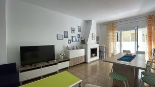 Appartement à Caldes d´Estrac. Planta baja con espectacular terraza de 42 m2, chimenea y barbac