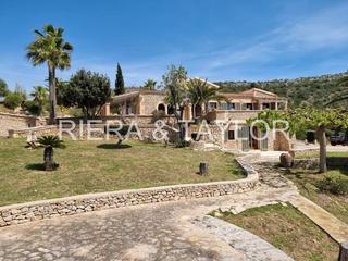 Mas à Manacor Centre. Finca en venta con extraordinarias vistas y privacidad en son ma