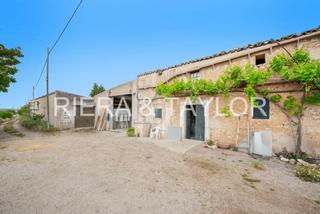 Mas à Manacor Centre. Finca con grandes extenciones de terreno y casas antiguas