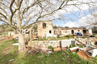 Country house in Artà Poble. Finca en arta de 160000 m2