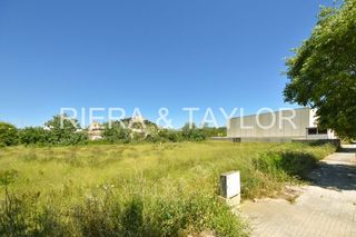 Fondo rustico in Artà Poble. Solar urbano 1450m2 en arta polãgono