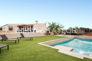 Mas à Campos. Finca con piscina en campos