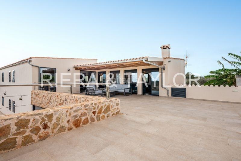 Foto 8f35ecdd-5647-4546-bfb3-1f8e71185a36. Masía finca con piscina en Campos poble Campos