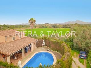 Country house in Felanitx Poble. Gran finca en el popular pueblo de cas concos con piscina