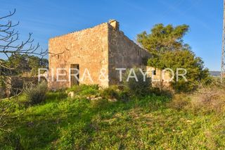 Casale in Manacor Centre. Finca a reformar en manacor 15000m2 terreno
