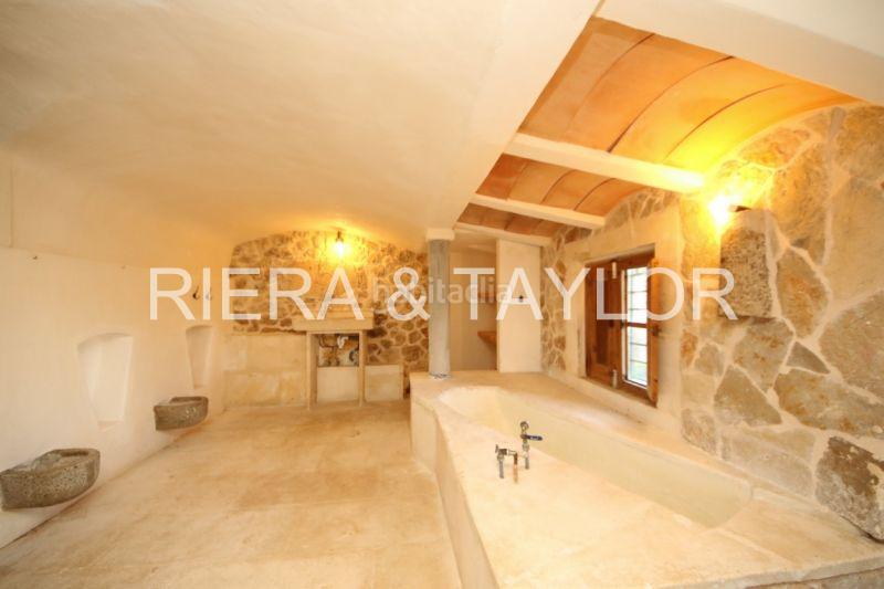 Foto 8d2f8204-dd76-49b5-a62f-501684f48eba. Masia a Ariany