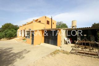 Masia a Son Servera Poble. Se vende finca en son servera