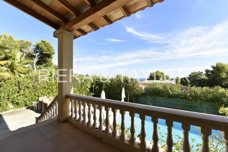 Foto e33b067e-5ecf-4abf-a770-42f3badb911f. Casa bifamiliare in Costa d´en Blanes Calvià