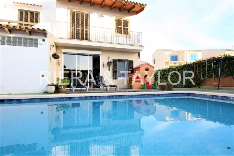 Foto 7d6c6836-b347-4e2f-943d-1a45e8c93d14. Maison jumelée dans Portocolom Felanitx