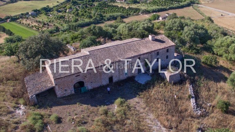 Foto 923b7bb8-d9fb-44af-9fc4-1d9e9ce760e7. Masia a Manacor centre Manacor