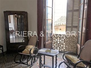 Casa aparellada a Porreres. Se vende casa seãorial en porreres