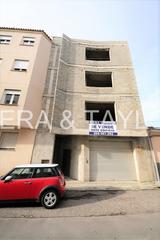 Appartement à Manacor Centre. Buc de un local y tres pisos en manacor
