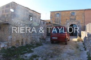 Country house in Felanitx Poble. Finca en venta en manacor