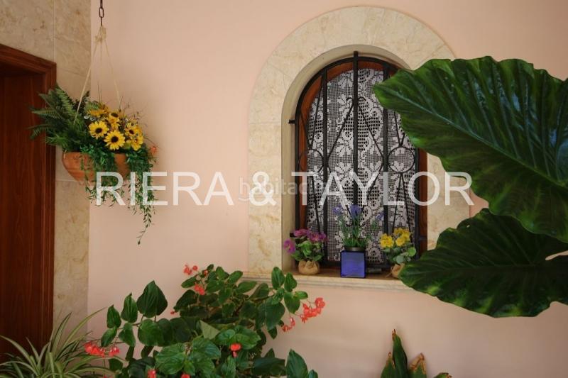 Foto 0ad0957a-f49b-4c41-9621-db25a07f00a8. Casa aparellada a Cala Ratjada Capdepera