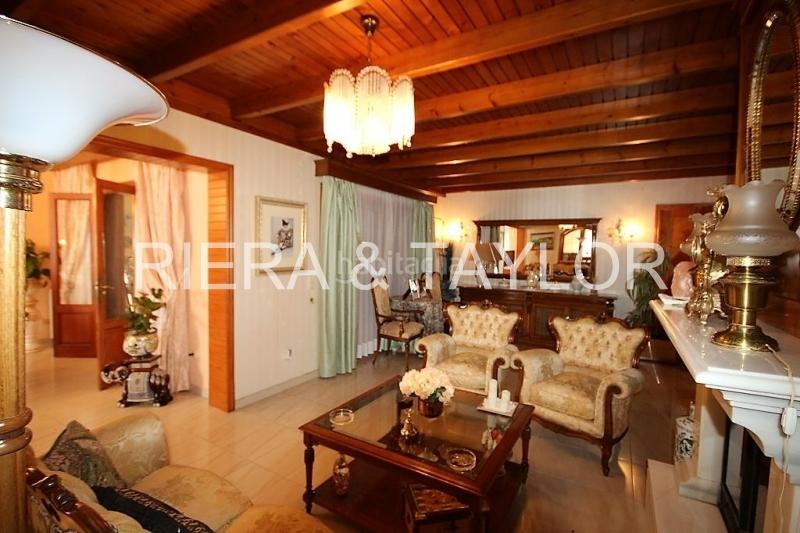 Foto 99fa395f-eb88-480c-b93d-3af18efe01f9. Casa aparellada a Cala Ratjada Capdepera