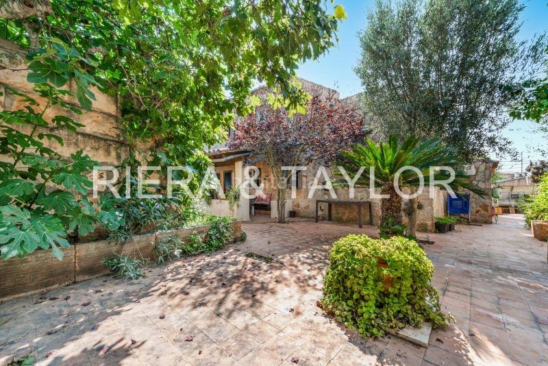 Foto e9d4e482-a0f0-4d75-9b9e-605b1d70912c. Masia a Porto Cristo Manacor