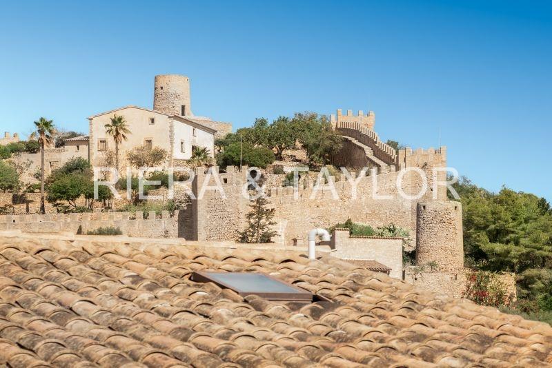 Foto 5fbaaceb-1ca4-41b9-b0e3-cd6abe8661d2. Towny house in Capdepera poble Capdepera