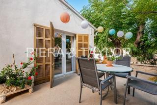 Casa aparellada a Cala Ratjada. Casa en cala ratjada