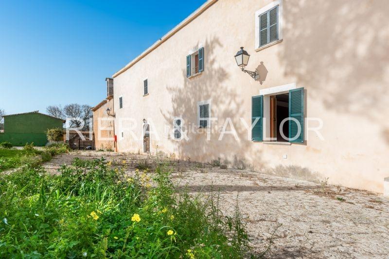 Foto 59815aae-13cd-43bc-8836-ae24f8a9dd3b. Casa aparellada a Sencelles