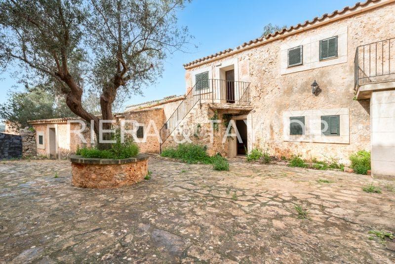 Foto d5b8dd6c-ecdf-4ecd-8c18-7284b19ad7ca. Casa aparellada a Sencelles