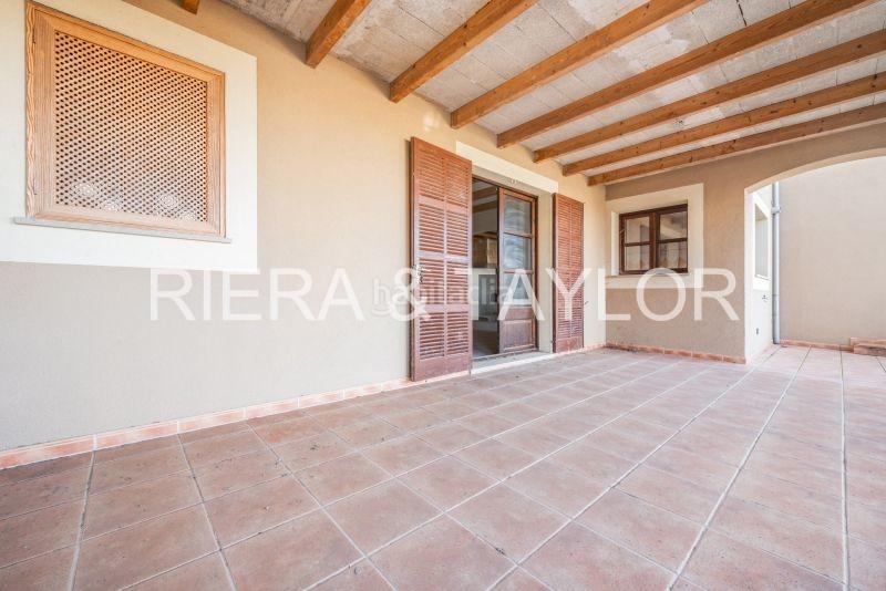 Foto 1a867045-a8cb-452c-b360-a703add82662. Casa pareada casa en Capdepera poble Capdepera