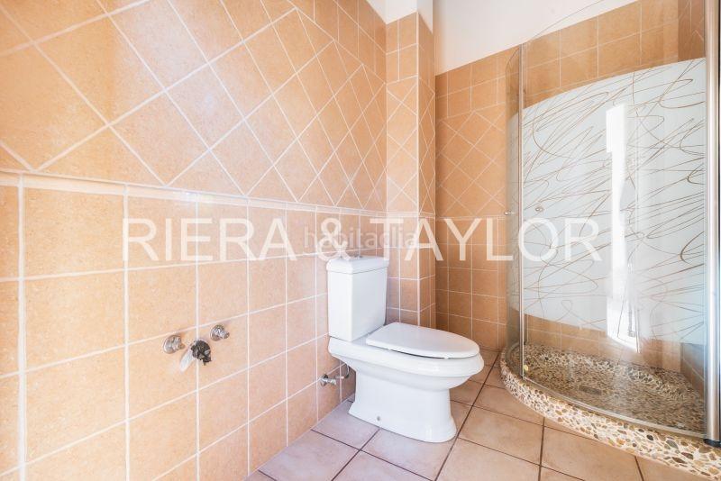 Foto 812a24e5-9ba9-48a1-9069-b4be59d0fb50. Casa pareada casa en Capdepera poble Capdepera
