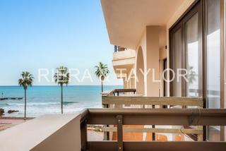 Pis a Cala Millor. Fantãstico piso en cala millor con vistas al mar